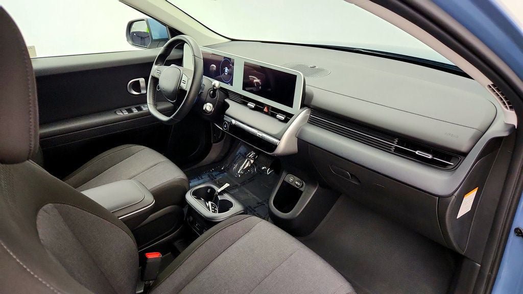 Used 2024 Hyundai Ioniq 5 SEL RWD image 25