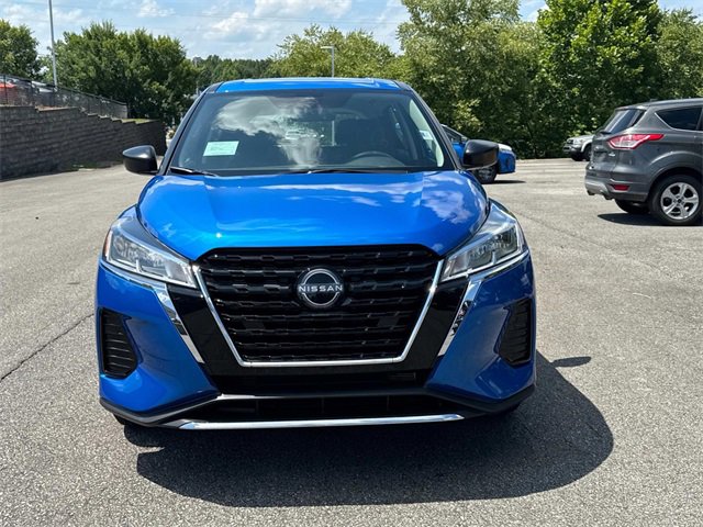 New 2025 Nissan Kicks Play S image 9