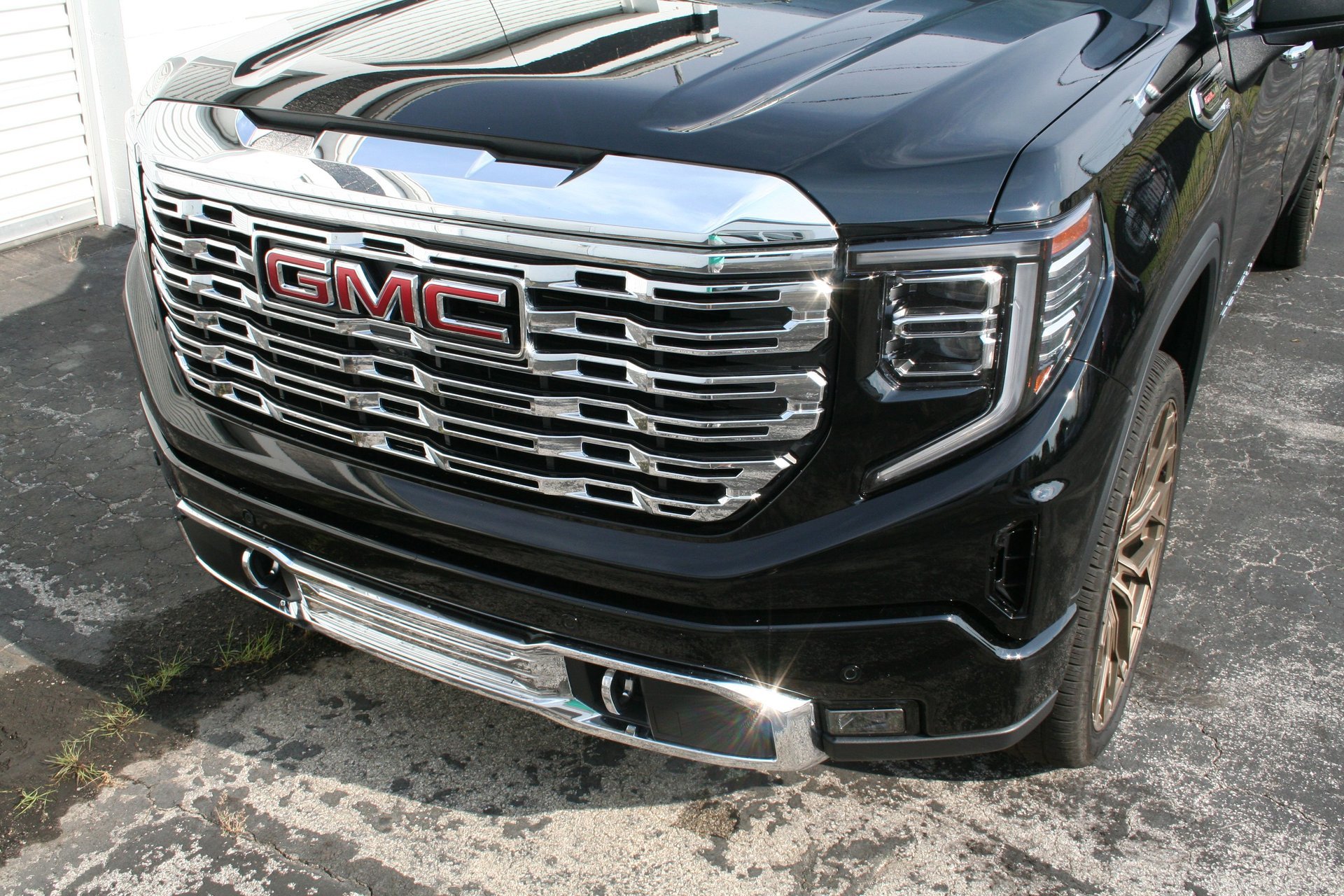 Used 2024 GMC Sierra 1500 Denali w/ Denali Reserve Package image 28