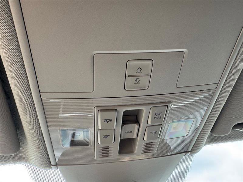 Used 2022 Volkswagen Atlas SEL image 36