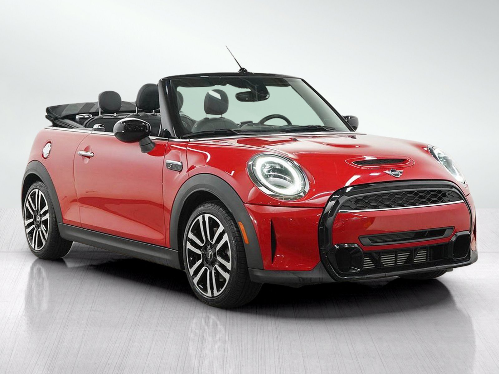 Used 2022 MINI Cooper S FWD image 10