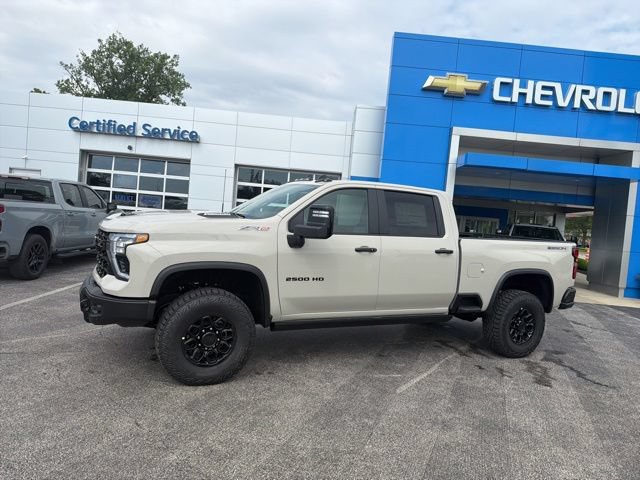 New 2026 Chevrolet Silverado 2500 ZR2 w/ ZR2 Bison Edition AWD/4WD image 4