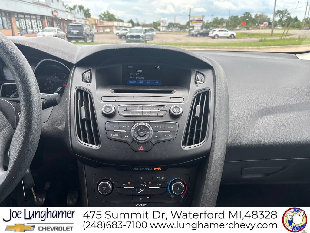 Used 2017 Ford Focus S FWD image 14