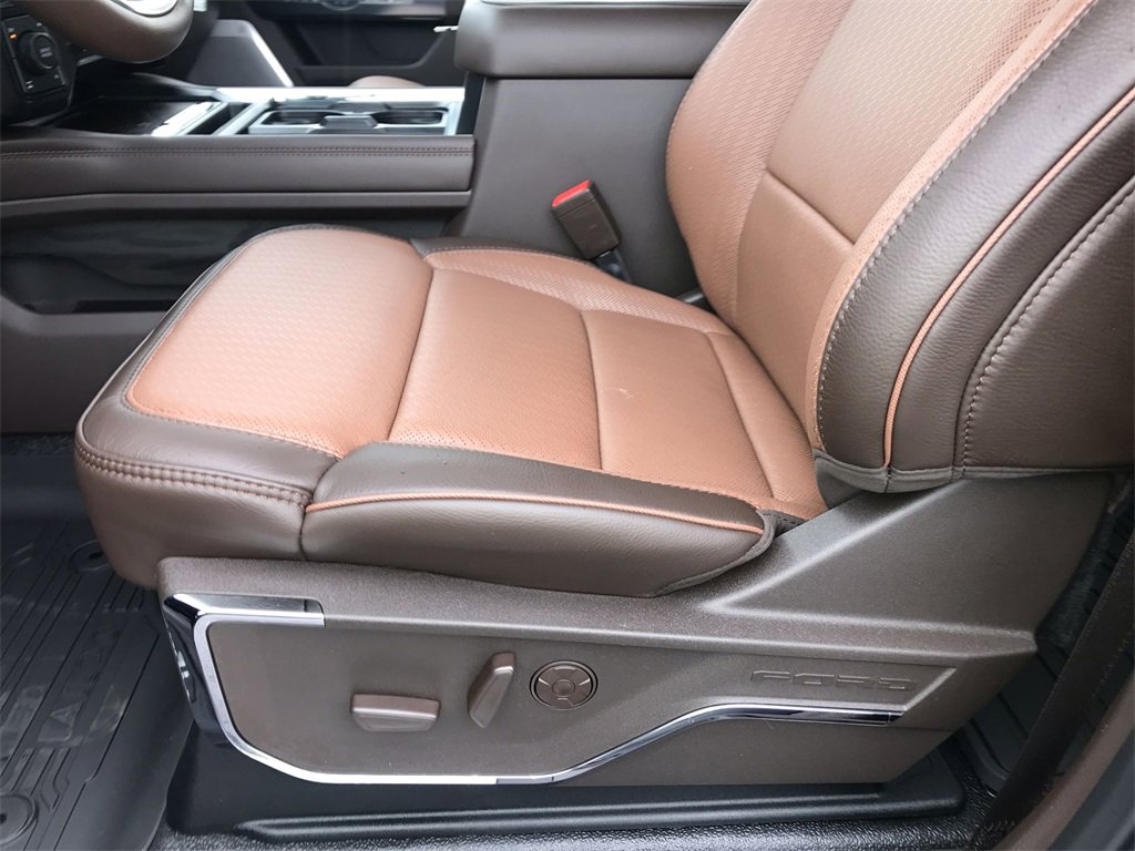 New 2025 Ford F350 King Ranch w/ Chrome Package image 12