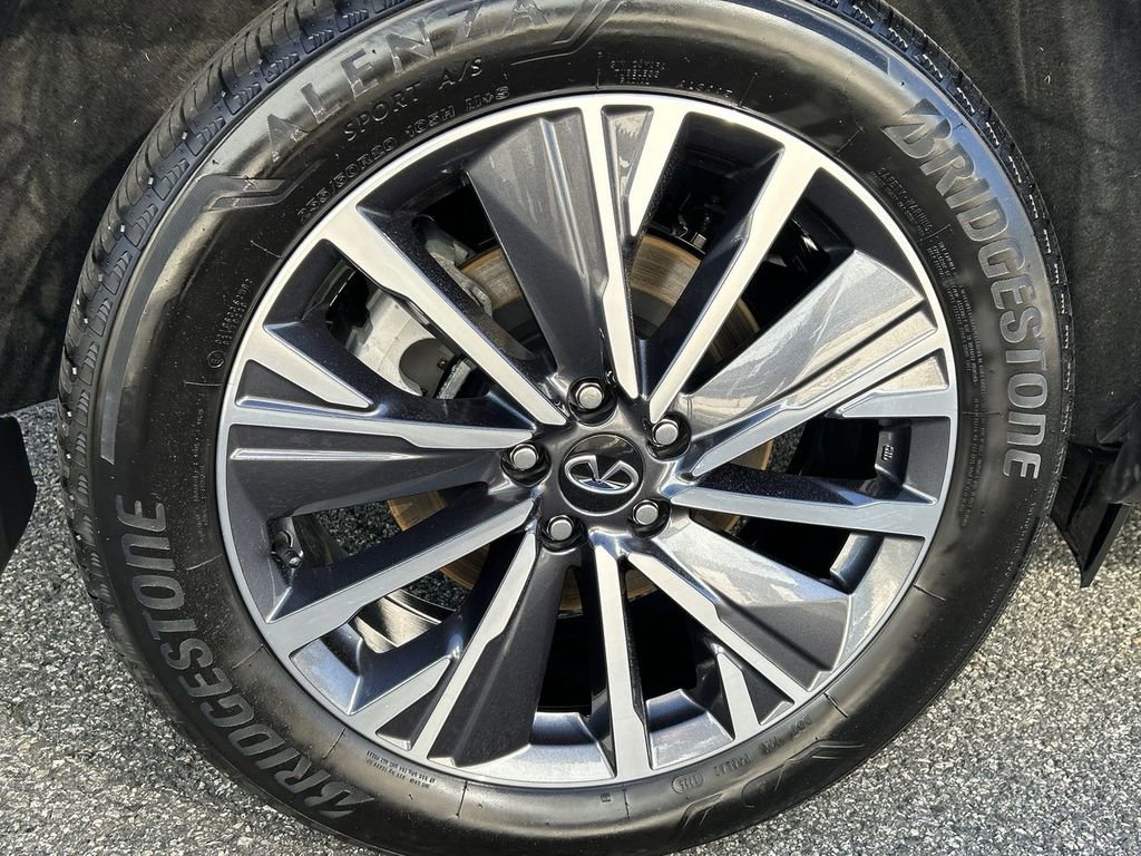 Certified 2026 INFINITI QX60 Luxe w/ Cargo Package AWD/4WD image 12