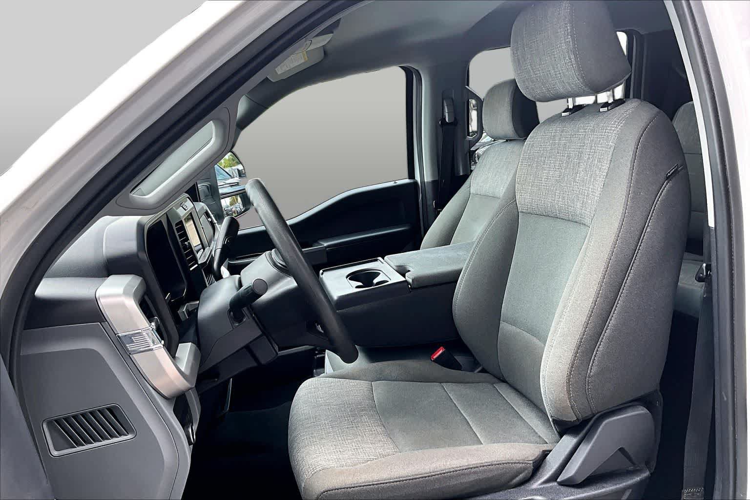 Used 2025 Ford F250 XLT AWD/4WD image 8