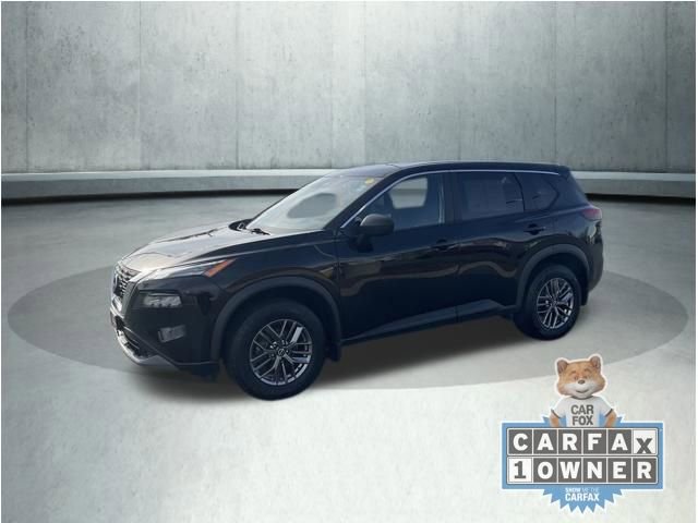 Used 2023 Nissan Rogue S image 3