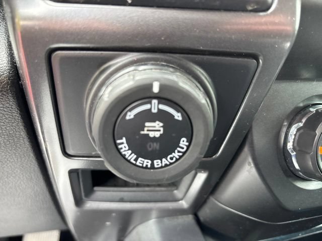 Used 2020 Ford F150 XLT w/ Equipment Group 302A Luxury AWD/4WD image 28
