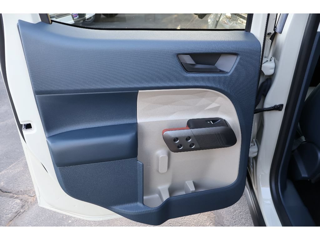 Used 2025 Ford Maverick Lariat AWD/4WD image 20