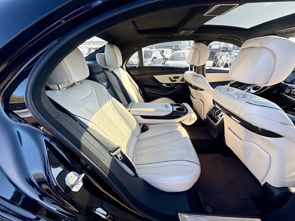 Used 2019 Mercedes-Benz S 560 4MATIC Sedan image 32