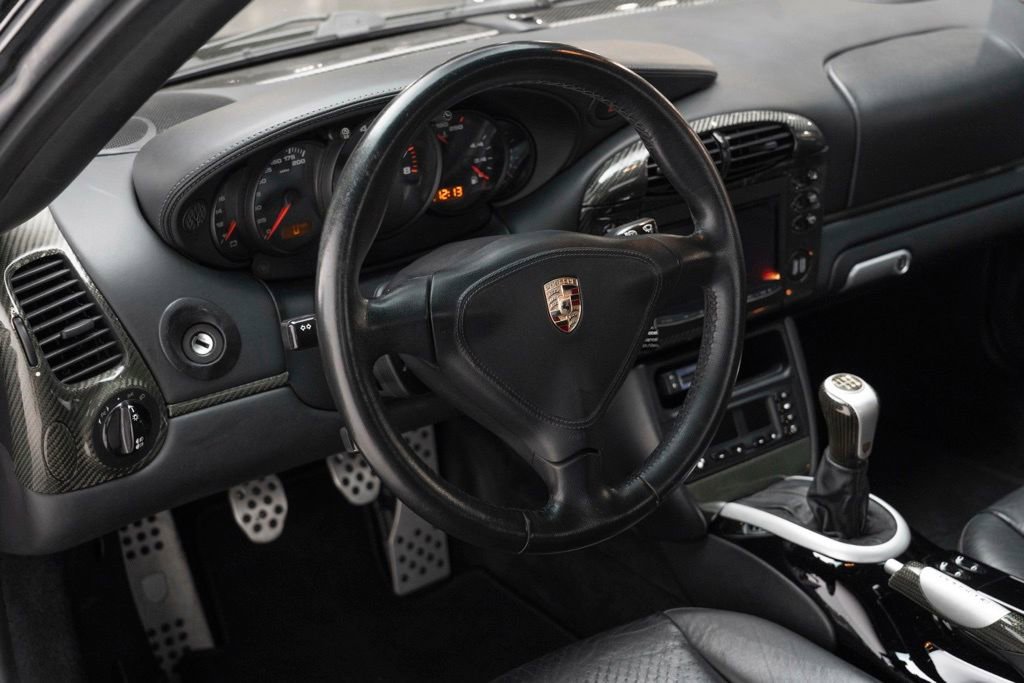 Used 2001 Porsche 911 Turbo image 19