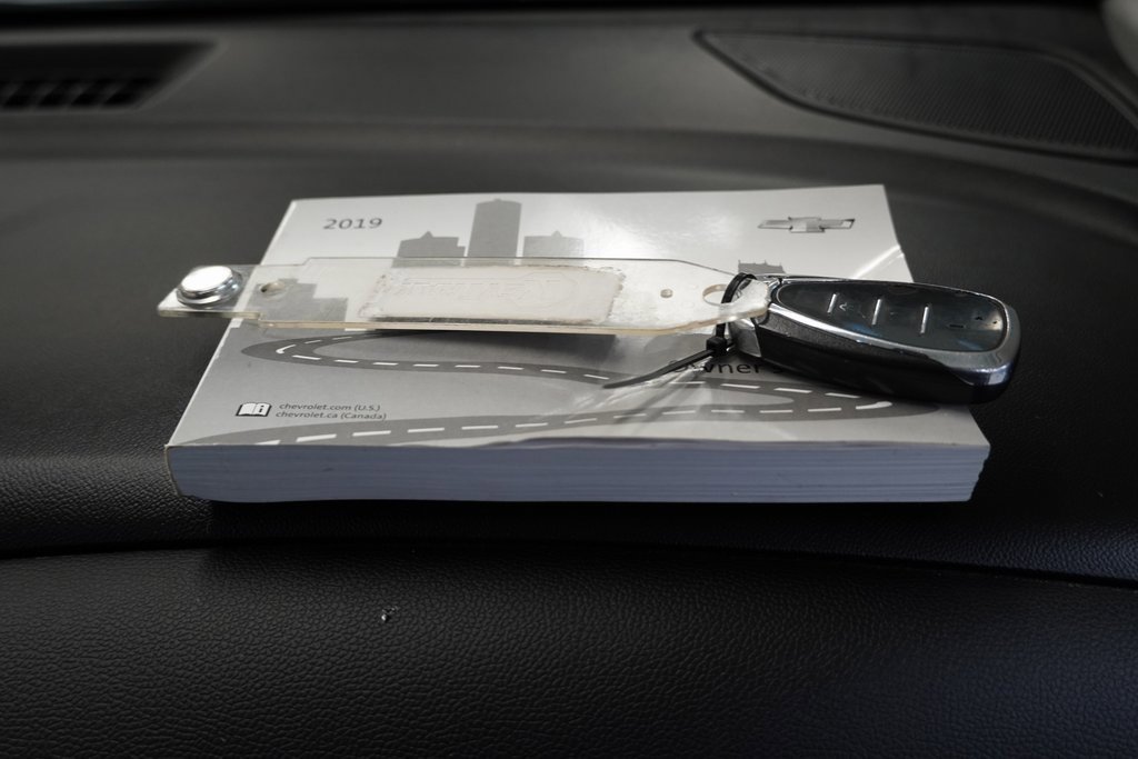 Used 2019 Chevrolet Equinox LT image 36