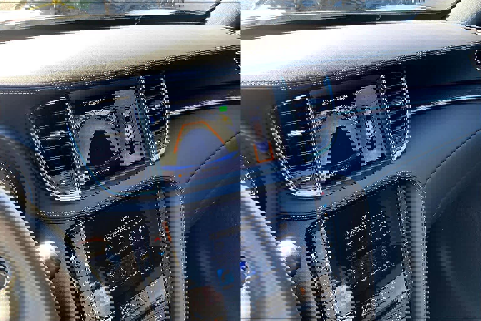 Used 2024 INFINITI QX50 Sport image 26