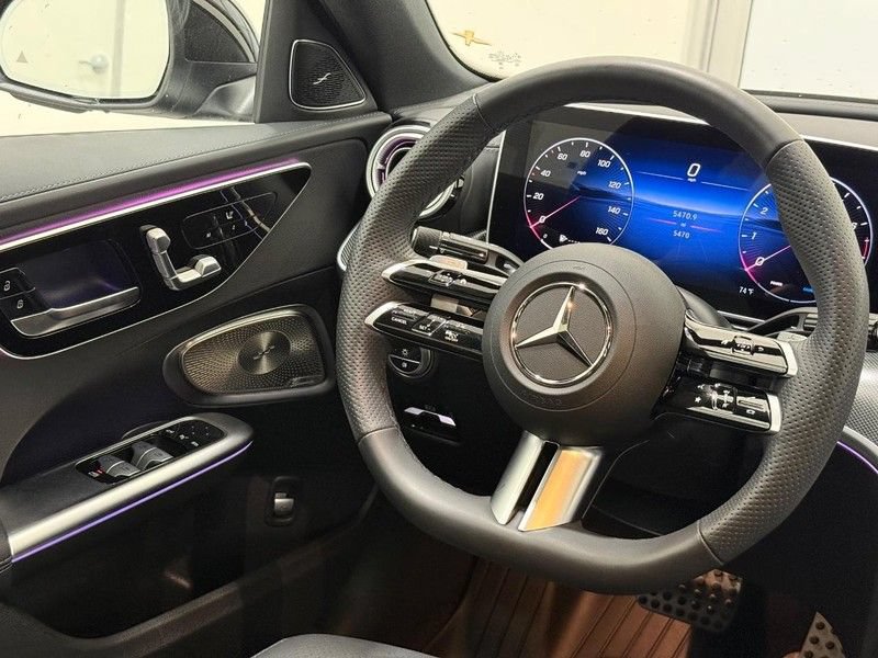 New 2026 Mercedes-Benz C 300 4MATIC Sedan image 11