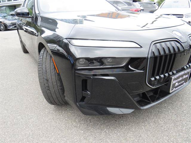 Used 2024 BMW 760i xDrive w/ Executive Package AWD/4WD image 26