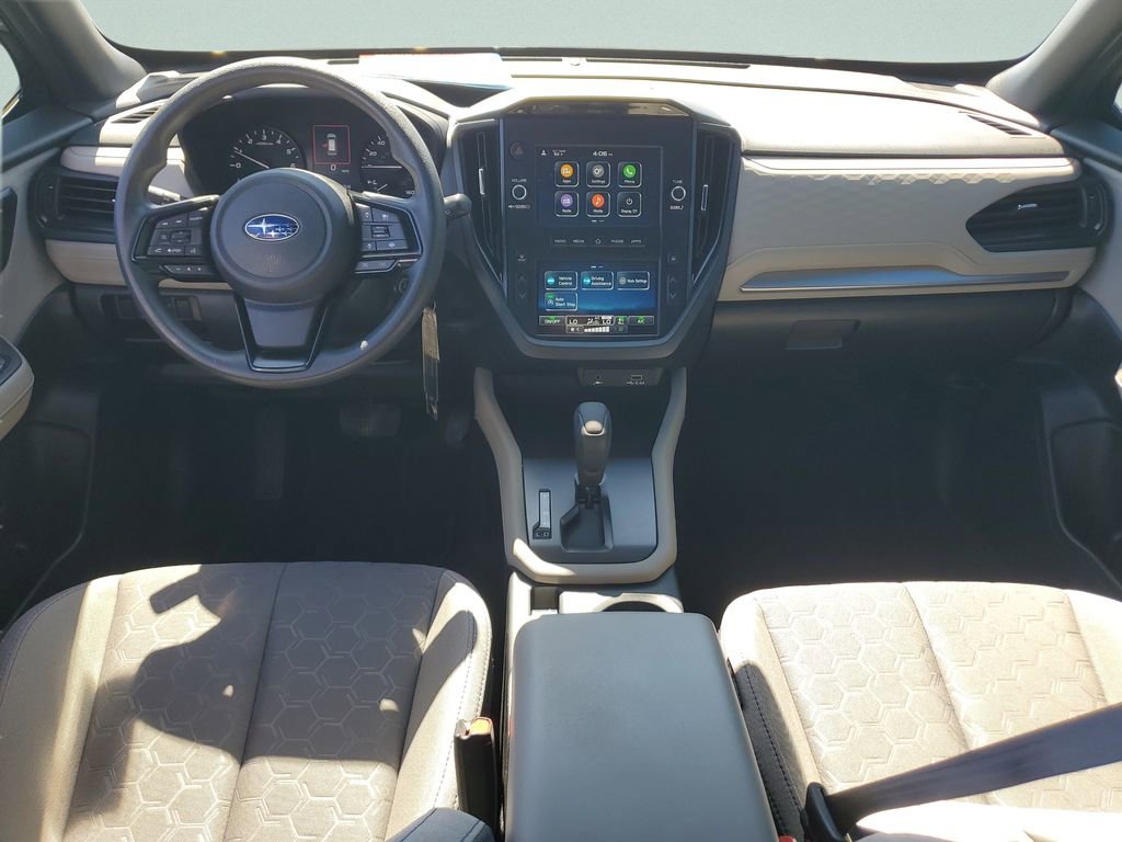 Used 2025 Subaru Forester AWD/4WD image 11