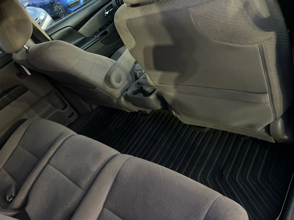 Used 2016 Honda Odyssey SE image 18