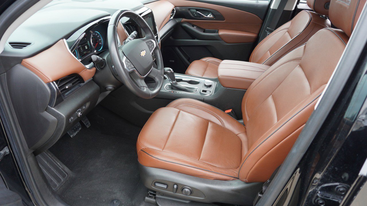 Used 2018 Chevrolet Traverse High Country w/ LPO, Floor Liner Package AWD/4WD image 13