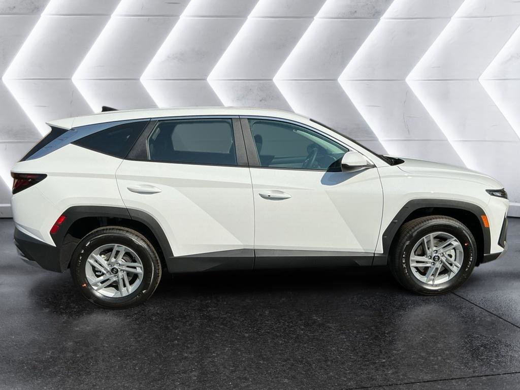 Certified 2026 Hyundai Tucson SE image 4