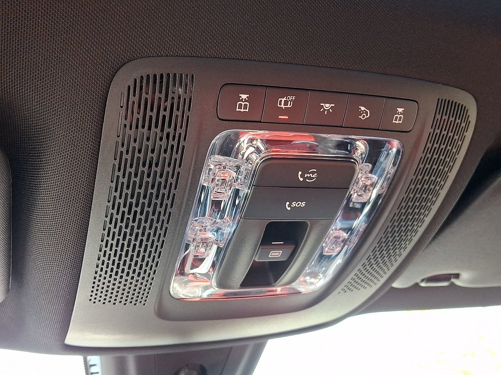Certified 2021 Mercedes-Benz GLB 250 4MATIC image 26