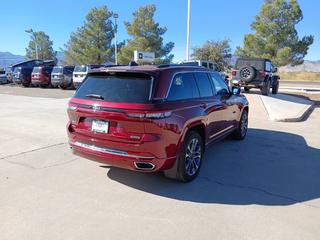 New 2024 Jeep Grand Cherokee Overland w/ Advanced Protech Group III image 5