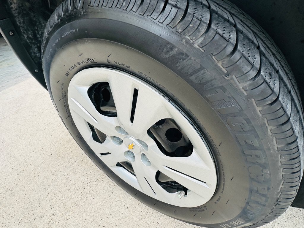 Used 2019 Chevrolet Trax LS w/ Tint and Cruise Package FWD image 25