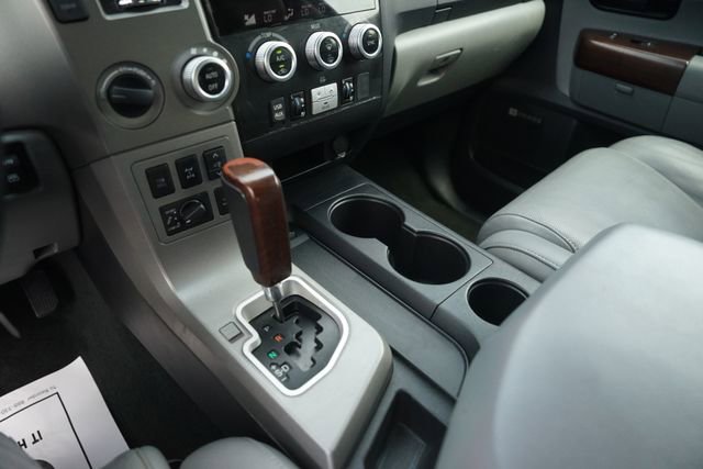 Used 2015 Toyota Sequoia Platinum AWD/4WD image 29
