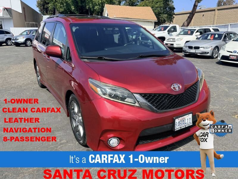 Used 2017 Toyota Sienna SE w/ SE Preferred Package