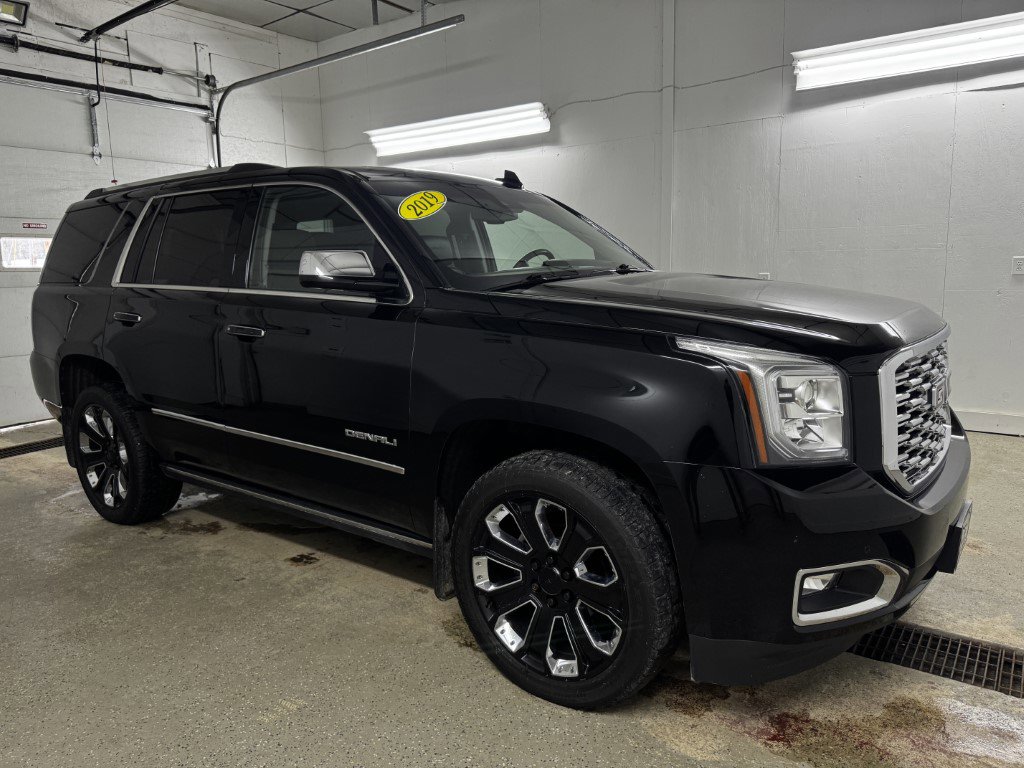Used 2019 GMC Yukon Denali w/ Denali Ultimate Package image 1