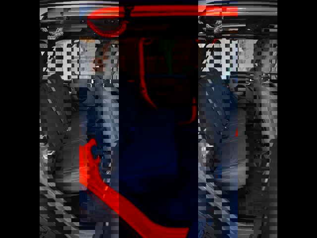 Used 2024 Jeep Wrangler Willys image 37