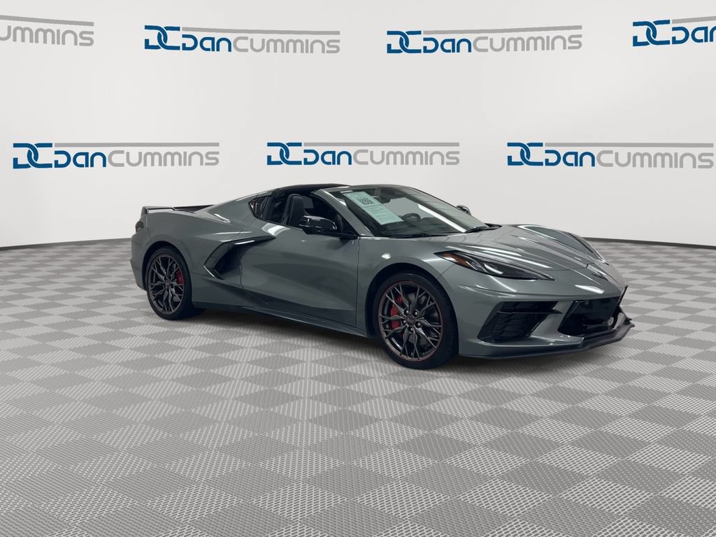 Used 2024 Chevrolet Corvette Stingray Coupe w/ Z51 Performance Package RWD image 2