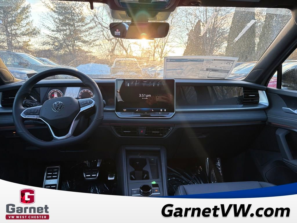 New 2026 Volkswagen Tiguan SE R-Line image 12