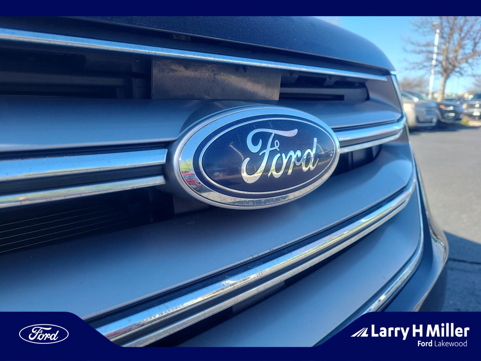 Used 2017 Ford Edge Titanium image 23