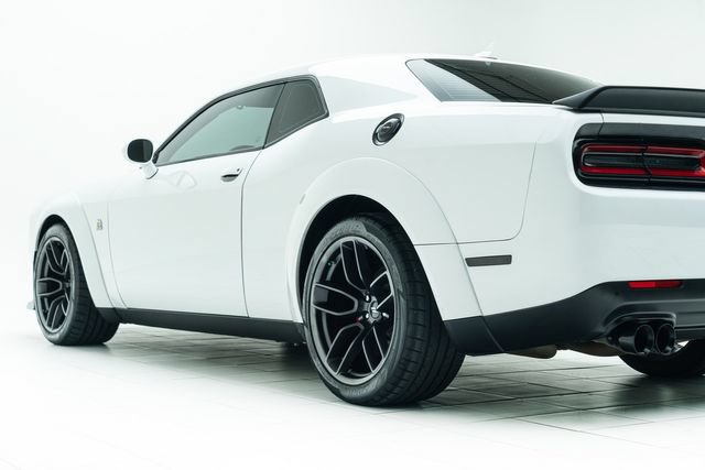 Used 2020 Dodge Challenger R/T Scat Pack RWD image 18