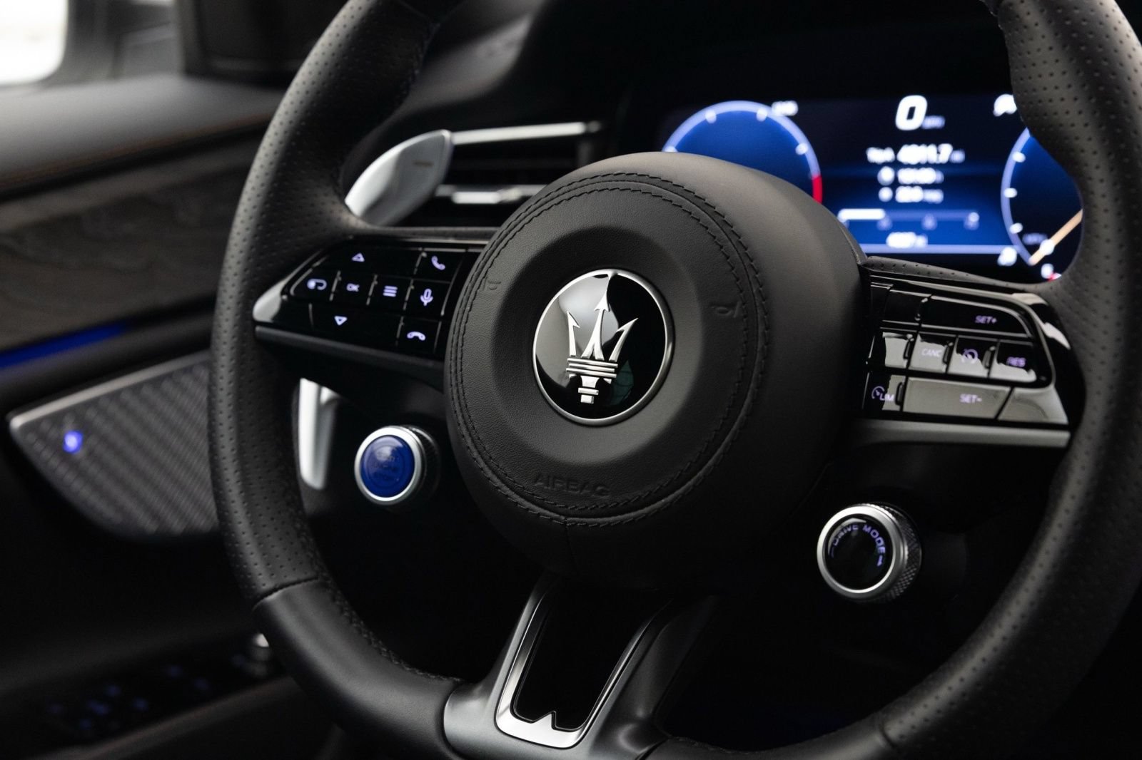 New 2025 Maserati Grecale GT AWD/4WD image 18