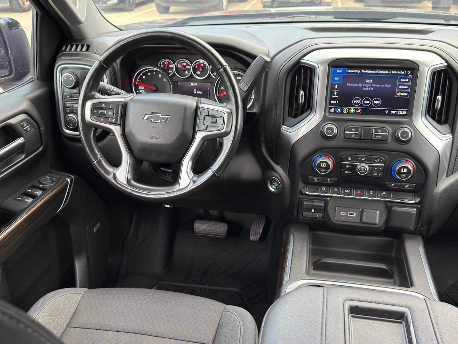 Used 2019 Chevrolet Silverado 1500 RST w/ All-Star Edition image 20