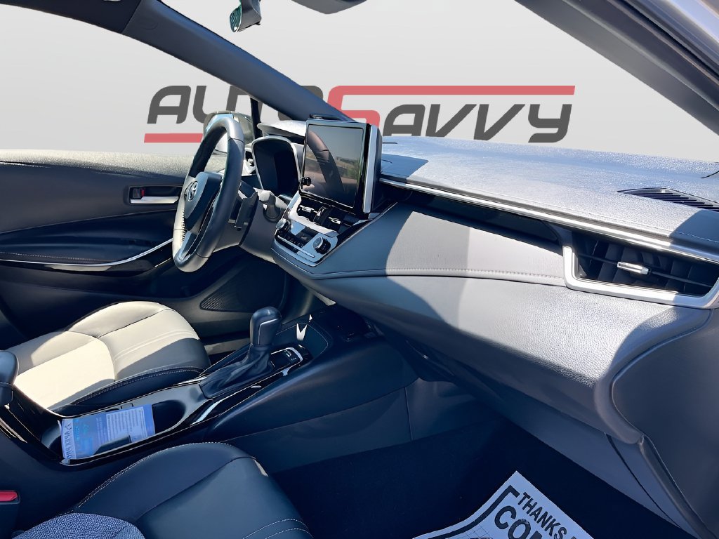 Used 2026 Toyota Corolla XSE FWD image 30