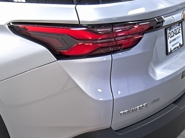 Certified 2022 Chevrolet Traverse LT w/ LPO, Cargo Package AWD/4WD image 10
