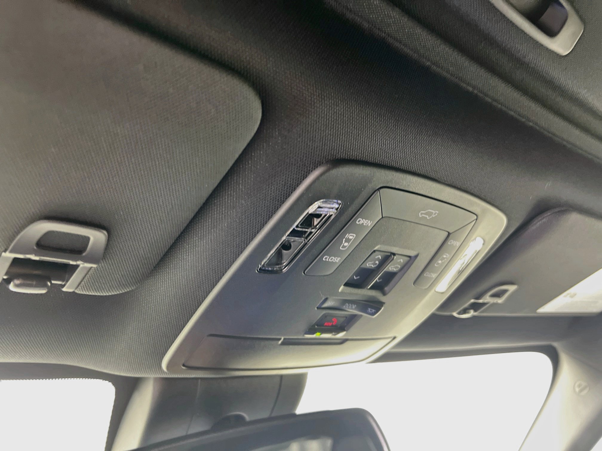 New 2026 Toyota Sienna XSE FWD image 20