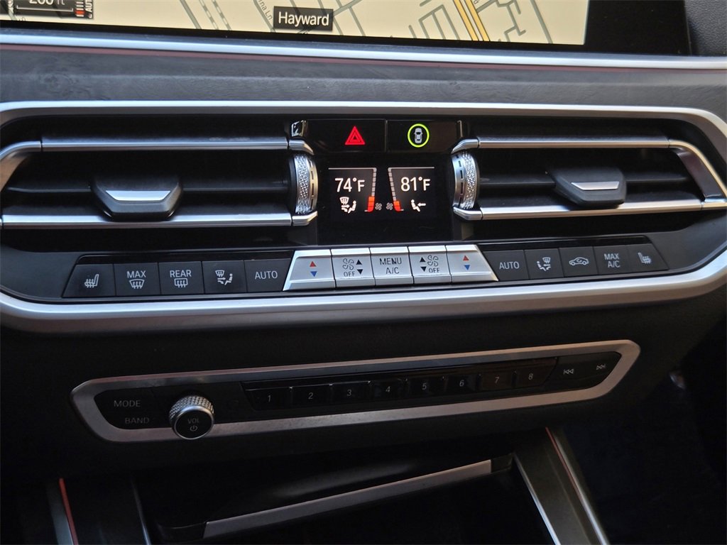 Used 2022 BMW X7 xDrive40i w/ M Sport Package image 24