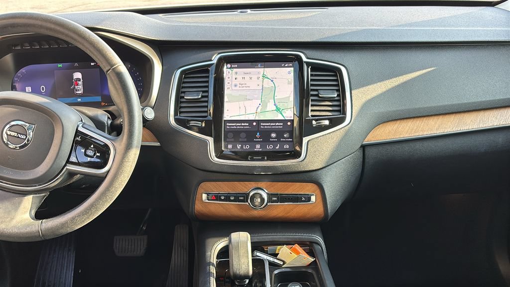 Certified 2023 Volvo XC90 B6 Plus AWD/4WD image 6