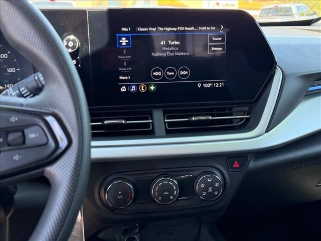 Certified 2026 Chevrolet Trax LS FWD image 18