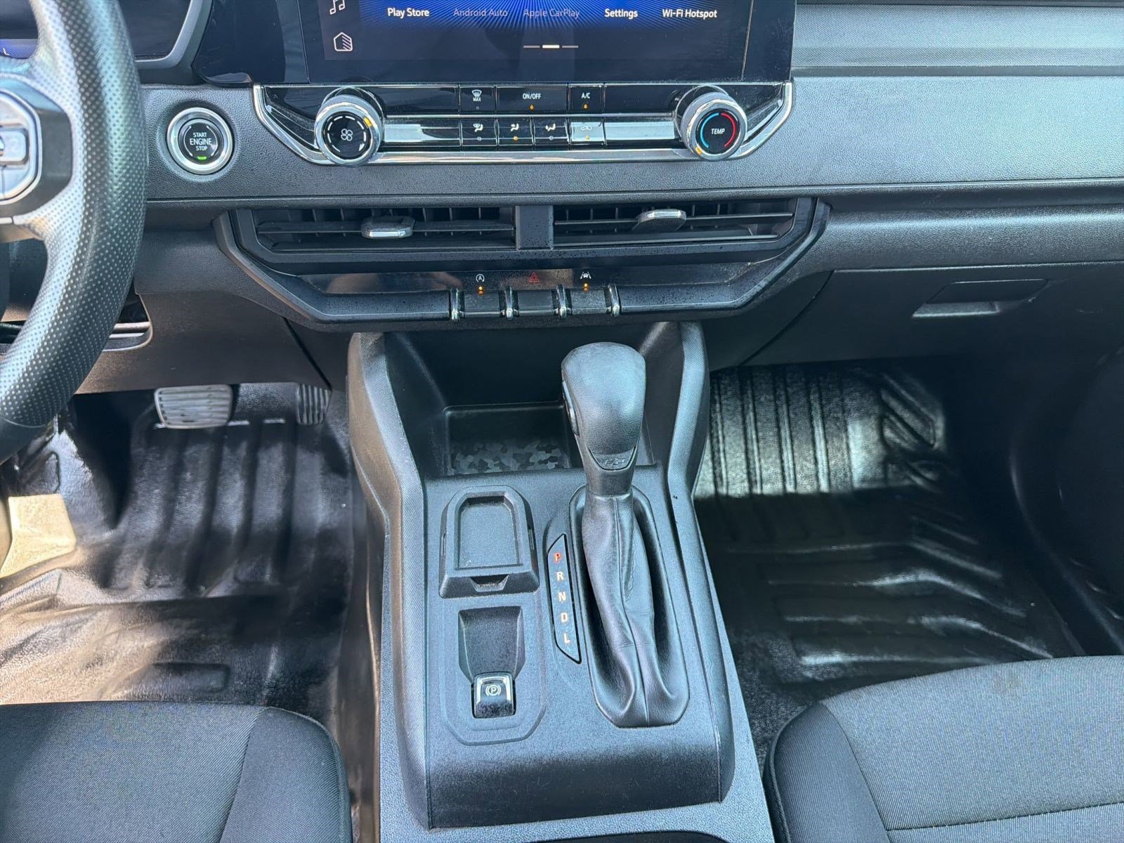 Used 2023 Chevrolet Colorado W/T image 23