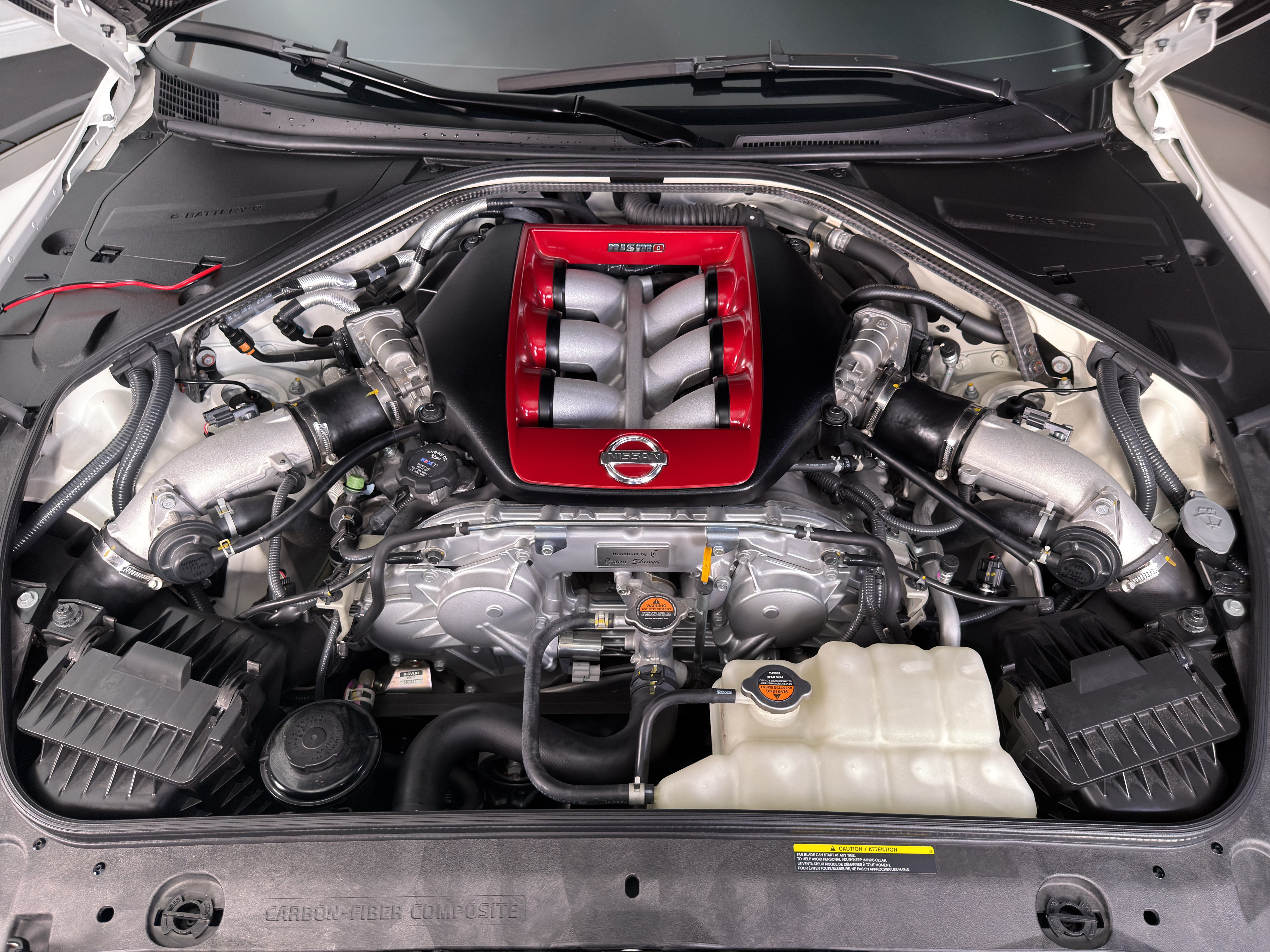 Used 2021 Nissan GT-R NISMO AWD/4WD image 20