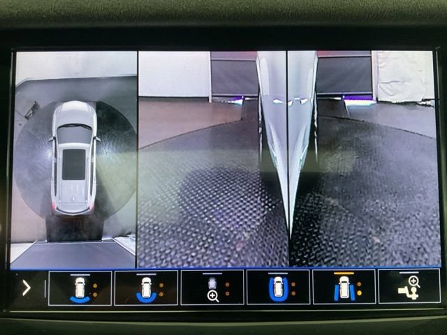 Certified 2020 Cadillac XT6 Premium Luxury w/ Platinum Package AWD/4WD image 23