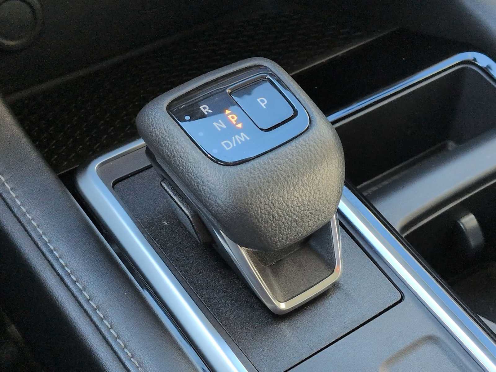 Used 2022 Nissan Pathfinder SL image 33