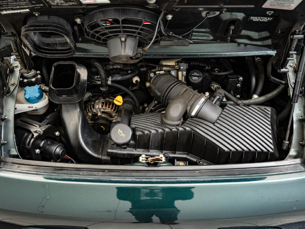 Used 2003 Porsche 911 Carrera RWD image 45