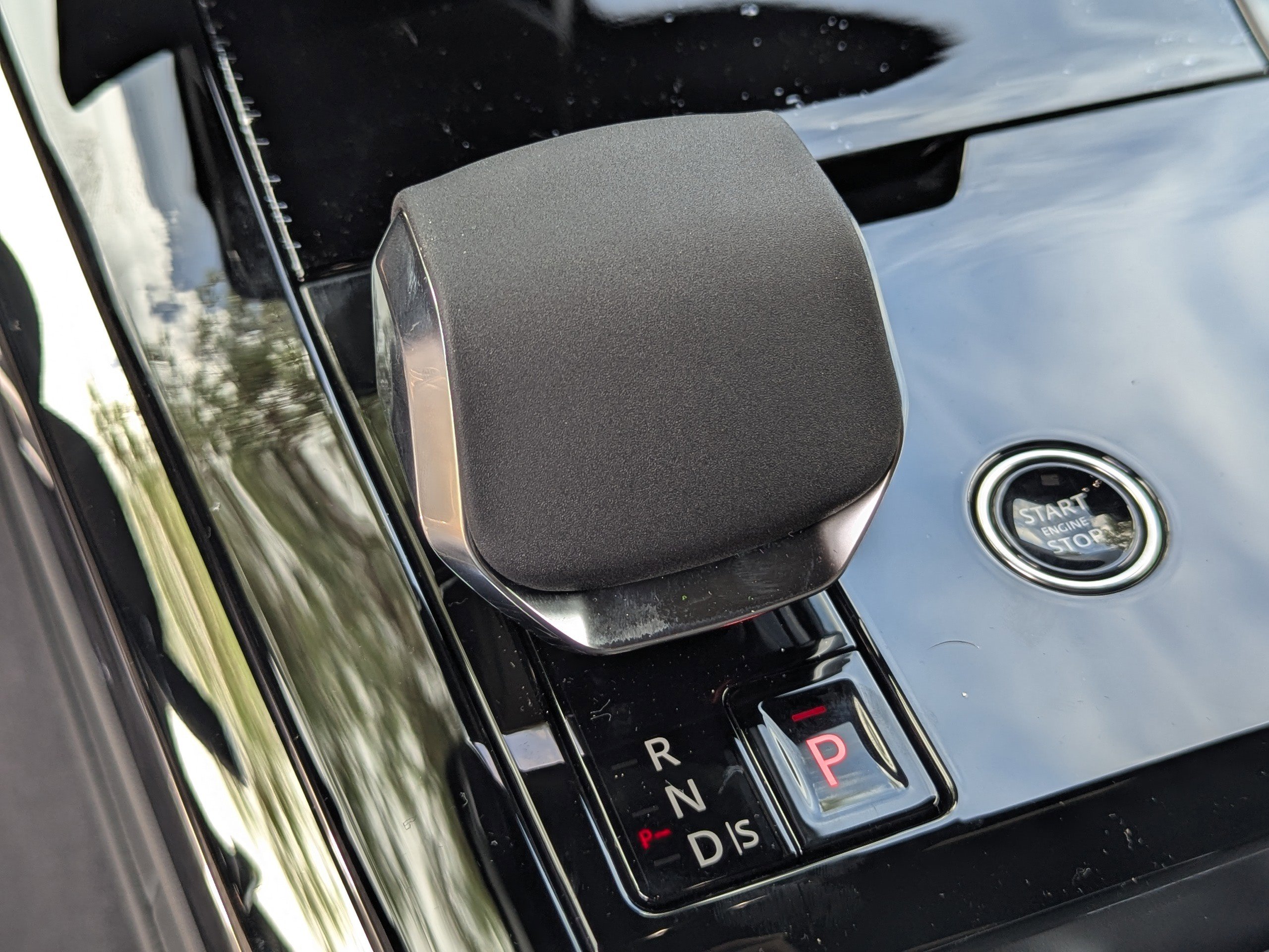 New 2025 Land Rover Range Rover Sport Dynamic SE image 27