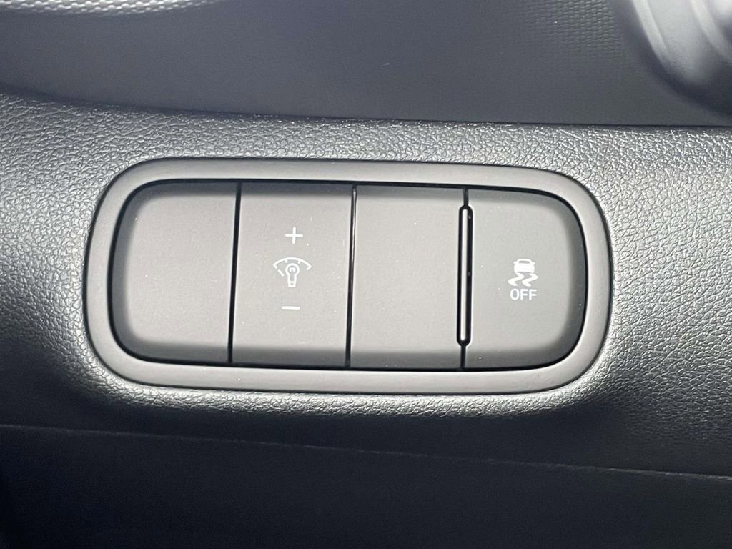 New 2026 Hyundai Venue SEL image 17