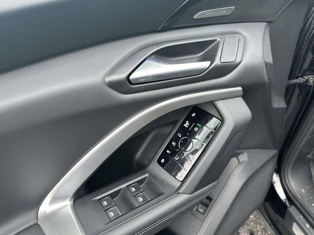 Certified 2025 Audi Q5 Premium Plus w/ Premium Plus image 19